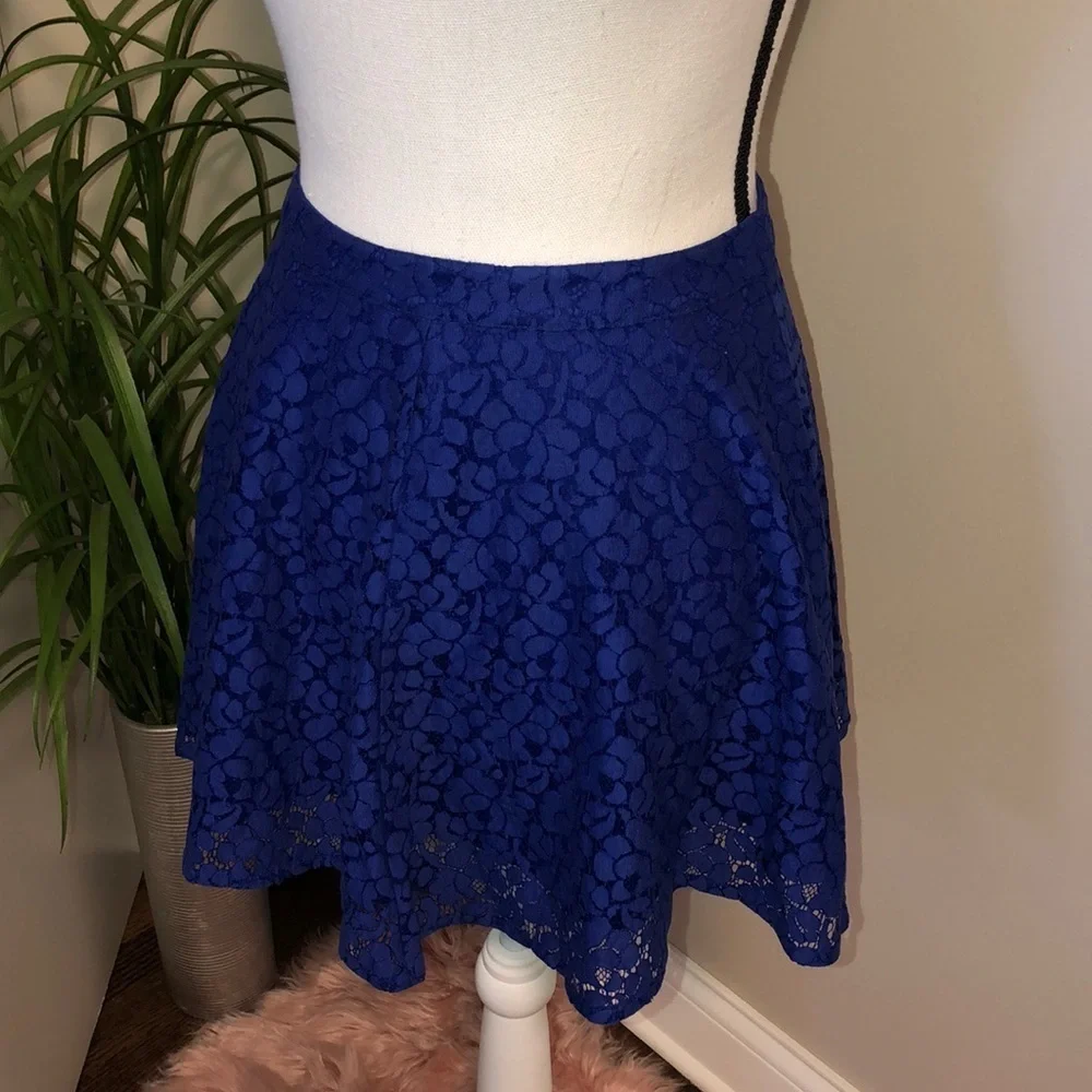 Top Shop Blue Lace Skater Skirt - Picture 2 of 7